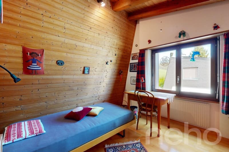 Bright family house with open view (10)