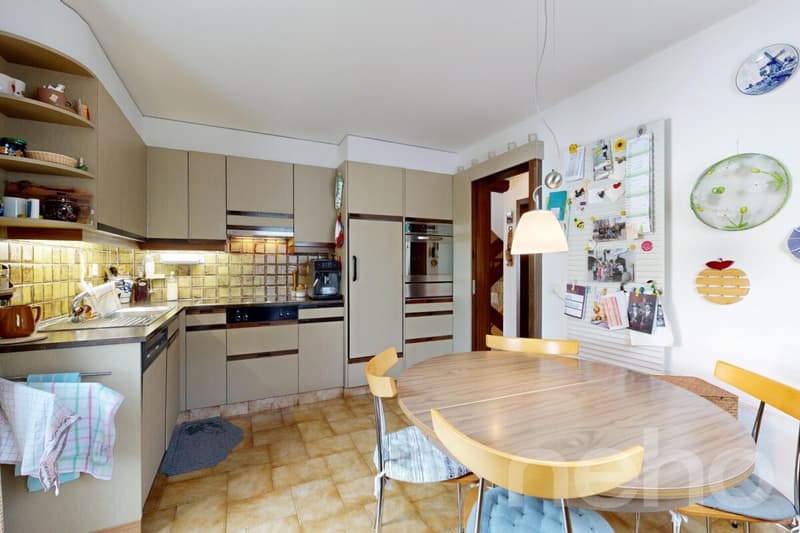 Bright family house with open view (7)