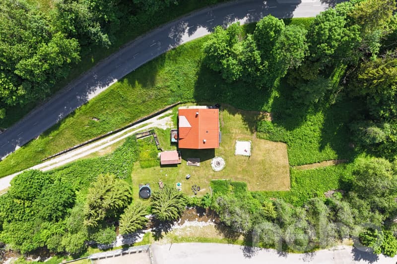 Authentic renovated chalet - large plot of land by the river (12)