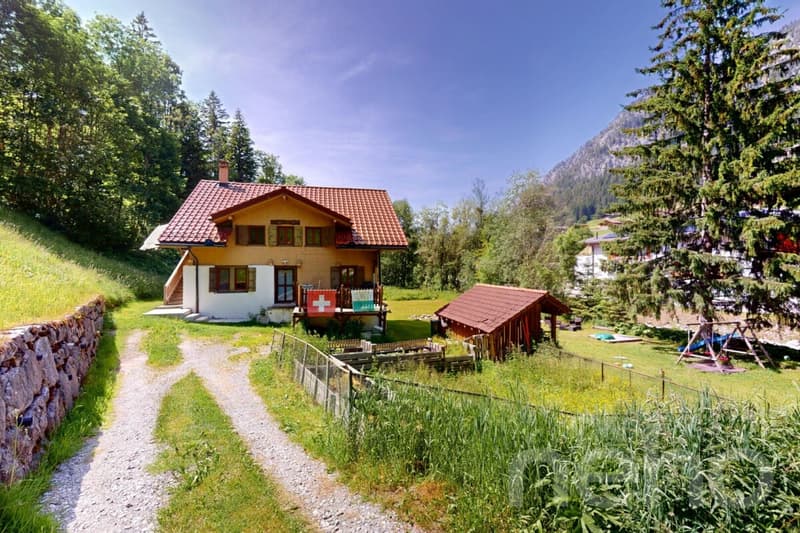 Authentic renovated chalet - large plot of land by the river (3)