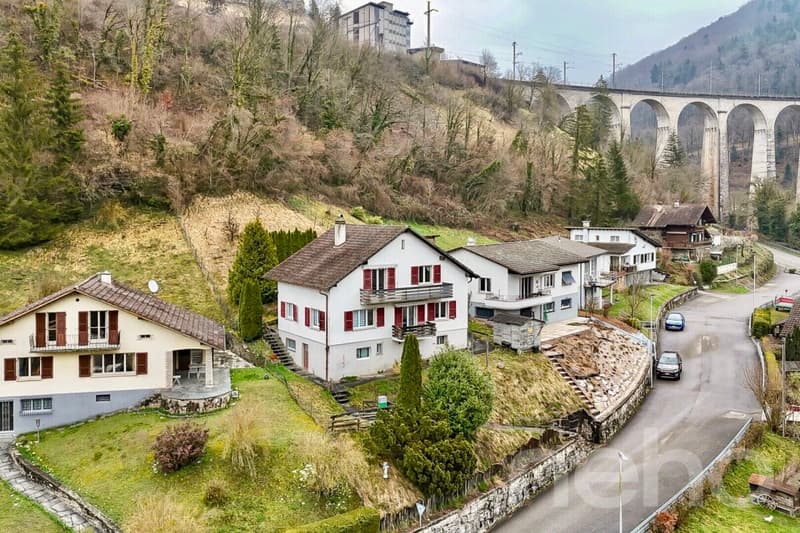 Bella Casa a St-Ursanne ? 3 alloggi indipendenti (11)
