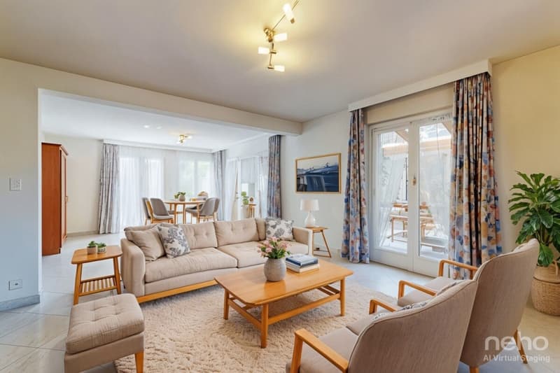 Spacious villa with great potential, calm, with independent apartment (1)