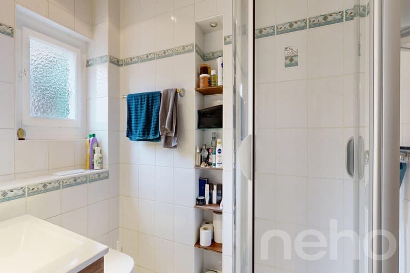 Triplex de 4.5p + Studio indépendant : Investissement Idéal à Aubonne (7)