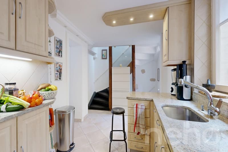 Triplex de 4.5p + Studio indépendant : Investissement Idéal à Aubonne (12)