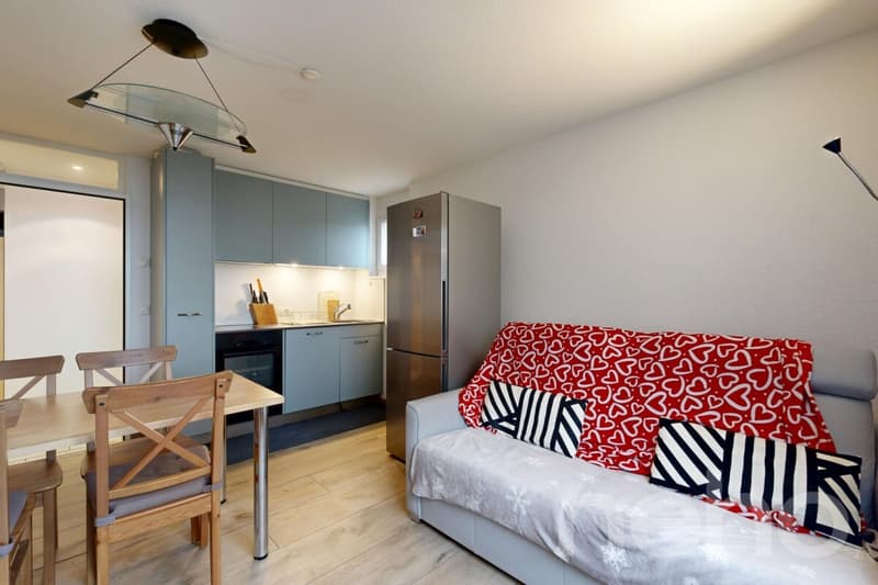 Spacious single-family home with in-law apartment and panoramic view (11)