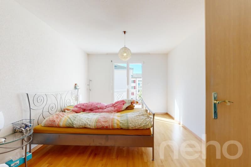 Corcelles: Large 4.5-room apartment with 2 balconies, close to amenities (8)
