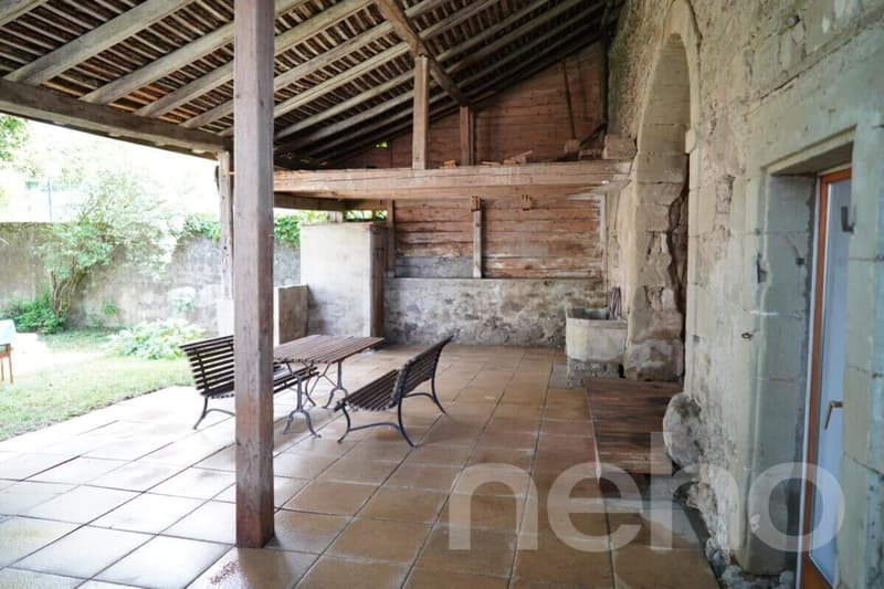 Village house with barn and garden to renovate (3)