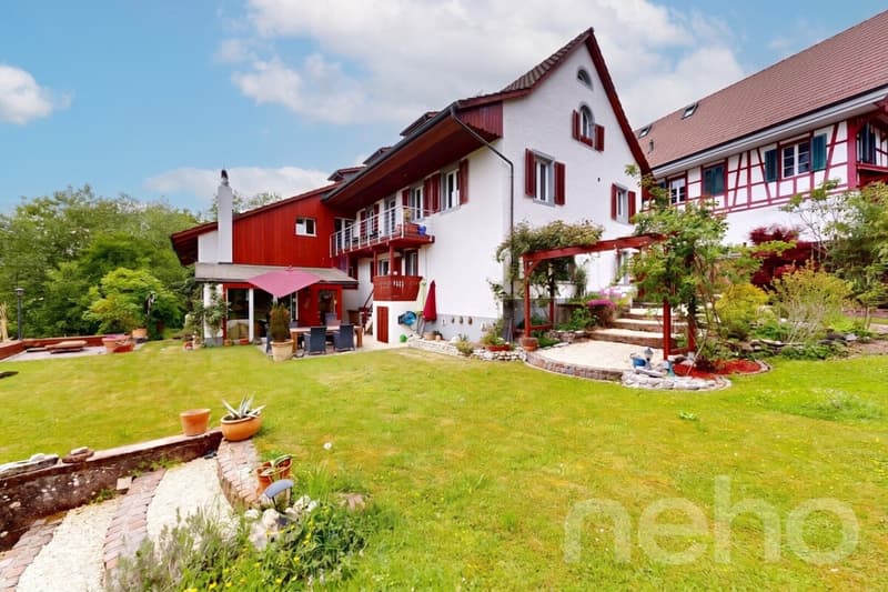 Historic 4-family house on the Surb with garden & chimney house (3)