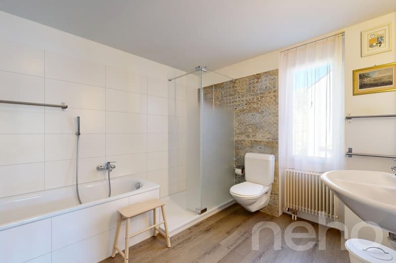 7.5-room corner house in Rüfenach: Plenty of space for family and home office (12)
