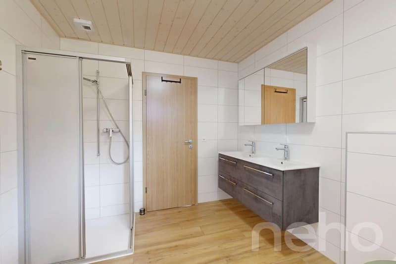 Schöne neue Villa mit 4 Zimmern, Dachboden und großer Keller (10)