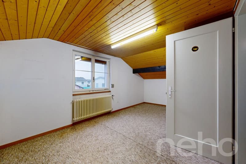 Charming single-family house in a preferred location with garage (9)
