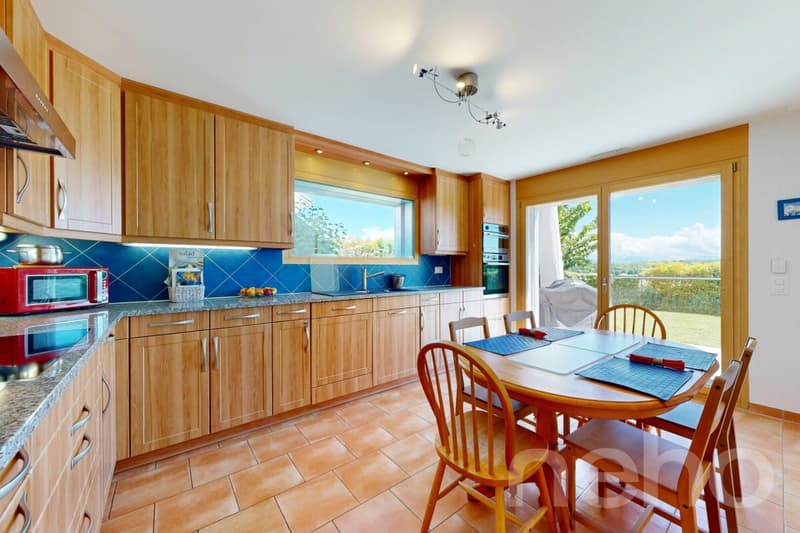 Minergie-P single-family house with unobstructed view of the Alps (9)