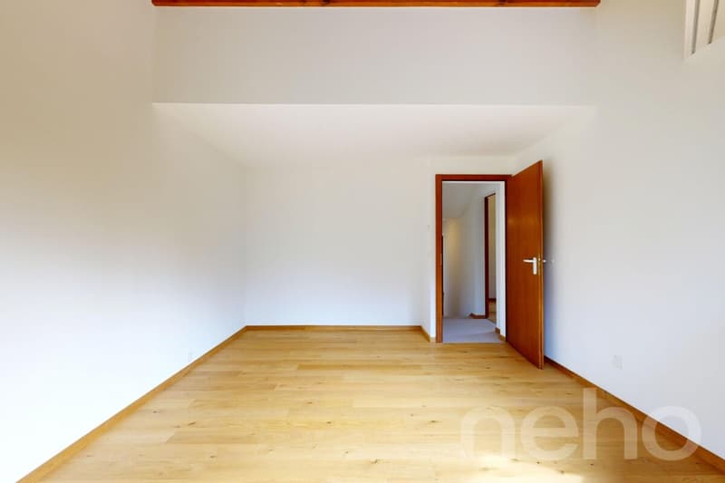 Well-maintained 6-room semi-detached house in a preferred location (10)