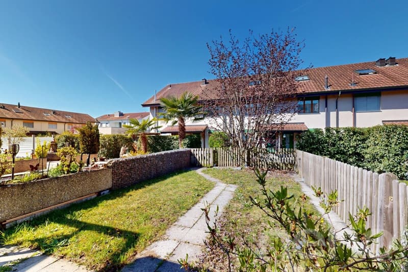 Living on four floors in a family-friendly location (3)