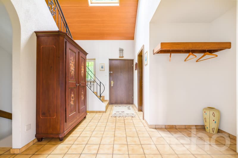 Detached house with a far-reaching view, privacy, and a dream garden (7)