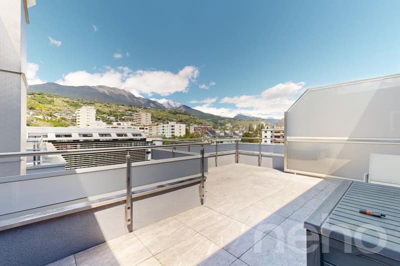Exceptional attic with vast terrace in Sion (12)