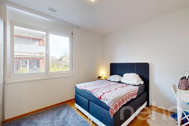 Appartamento giardino moderno 3,5 locali con giardino di 184 m² e area di soggiorno (7)