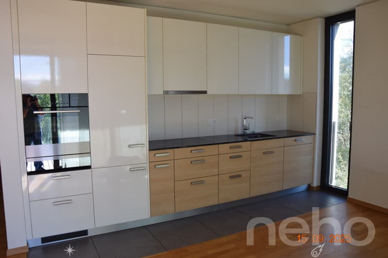 Moderne 3,5-Zimmer-Wohnung an zentraler Lage in Biel (4)