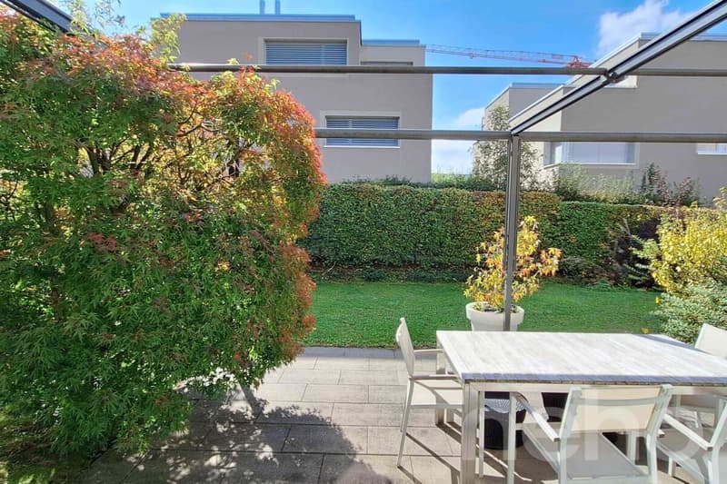 Semi-detached house with garden in Uster (11)