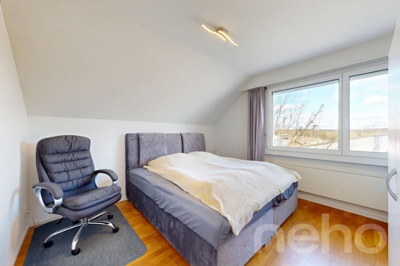 Charming apartment with character: bright attic apartment with terrace (9)