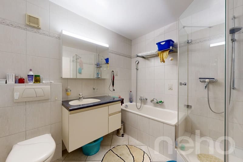 Family apartment with 5.5 rooms and 157 m² with fireplace and garage (11)