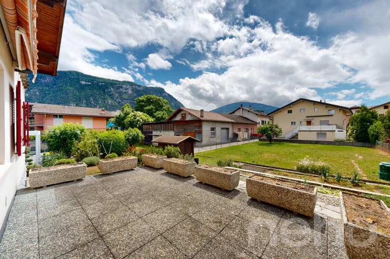House with great potential in the heart of Saint-Léonard (11)