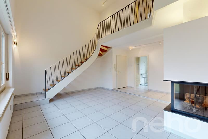 Maisonette attic apartment with three balconies and private garden share (2)