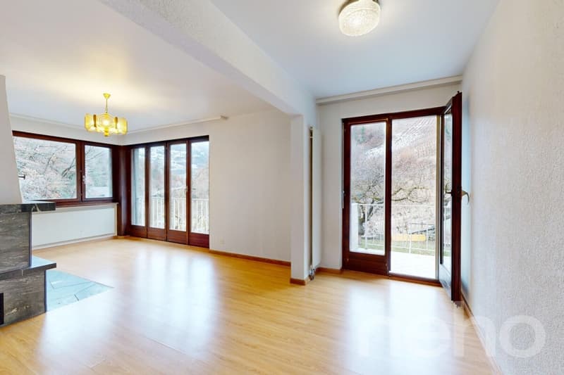 Rare opportunity: house with two apartments (12)