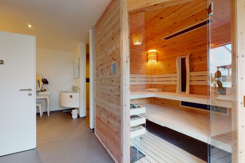Modern 5.5 room row house with garden and sauna (8)
