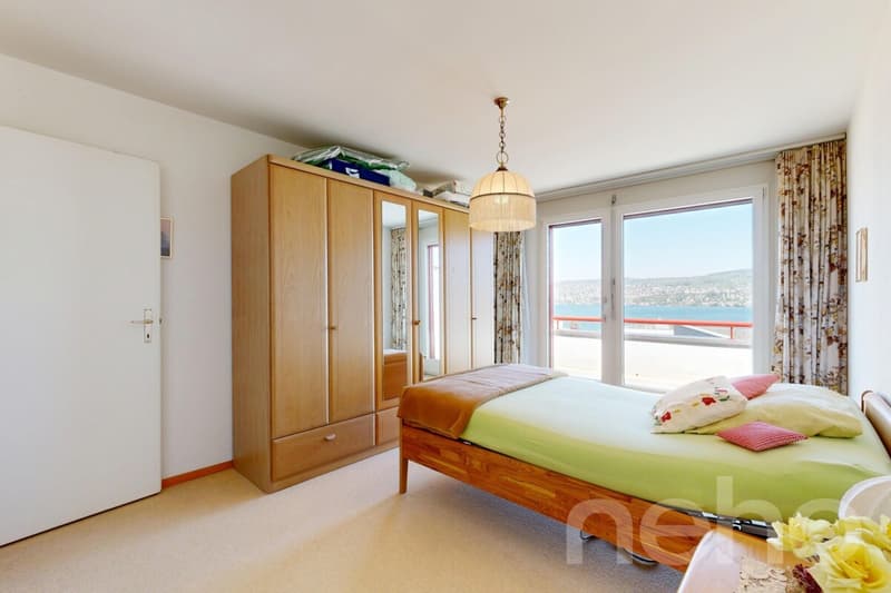 Panoramic lake view with large terrace (8)