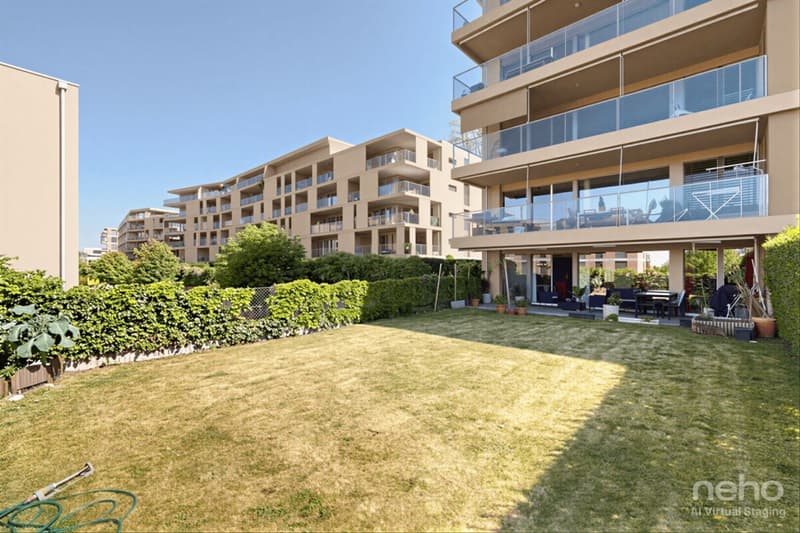 Apartment with Private Garden ? Quiet & Lush View (1)