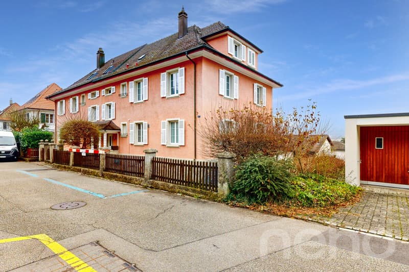 Stylish 9-room house with a view and old-building charm (11)