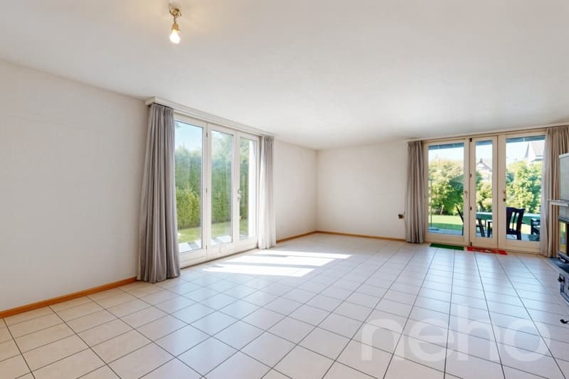 Detached single-family house with garden idyll and separate garage (5)