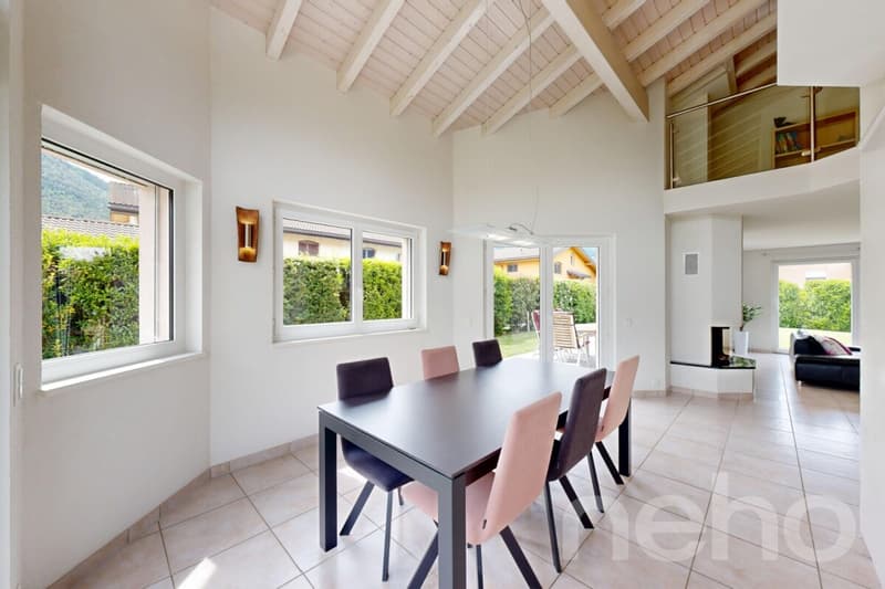 Bright family villa with large volumes in Bramois (11)