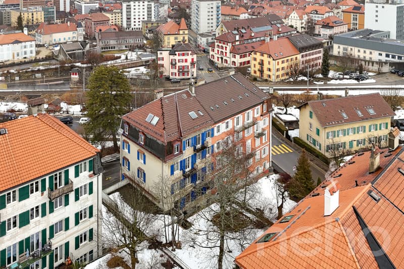 Yield? 400 m² habitable, great potential, ideal location (1)