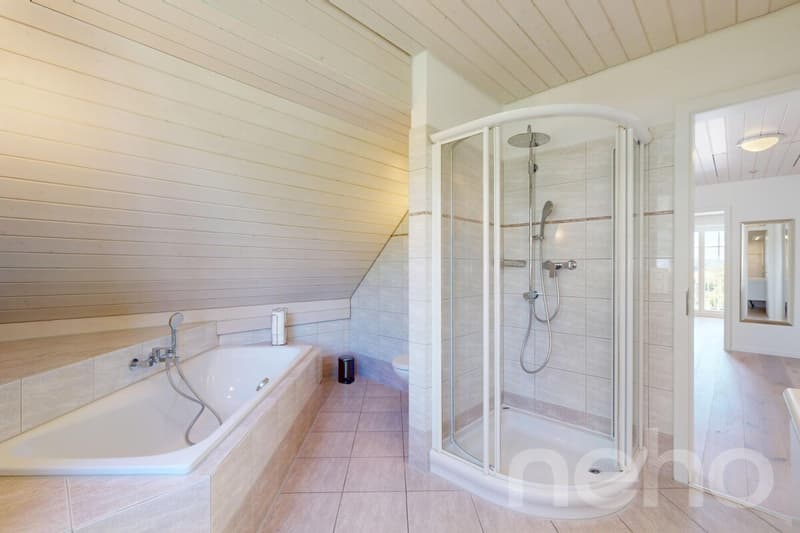 Attractive 5.5-room single-family house with unobstructed views (10)