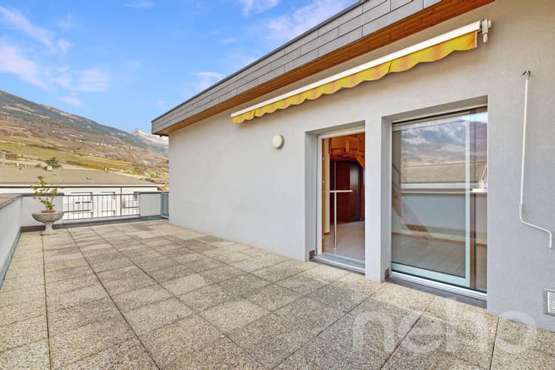 Attic 4-room apartment in the heart of Conthey - Generous terraces (10)