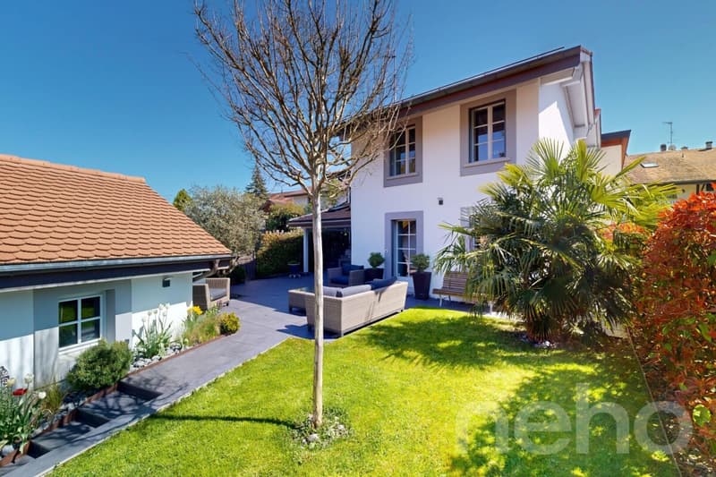 Elegance and comfort in a family house with garden in Satigny (3)