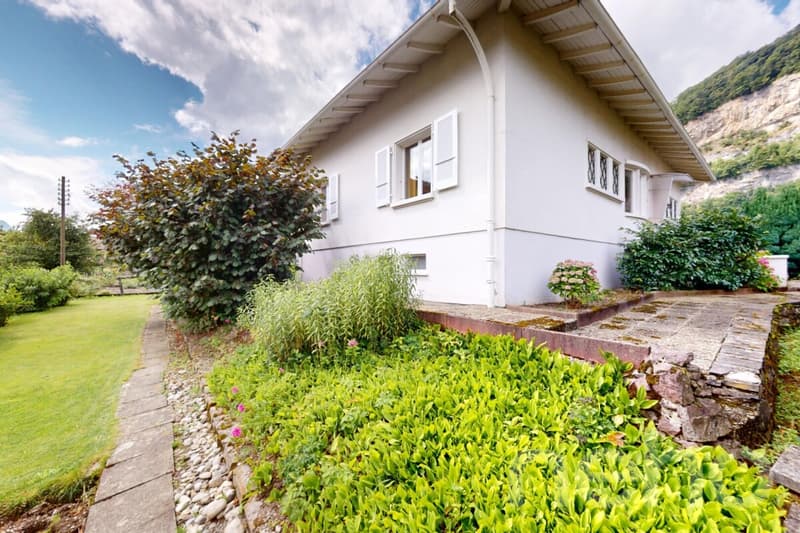 Family Villa 5.5 rooms - Residential area - St-Maurice (1)