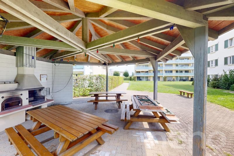 Spacious maisonette with gallery, Aare view, and Swedish stove (12)