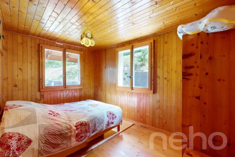 Renovated chalet facing the mountains, ideal for a secondary residence (7)