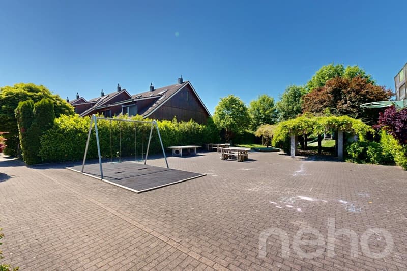Family-friendly 5.5-room row house in Wohlen AG (11)