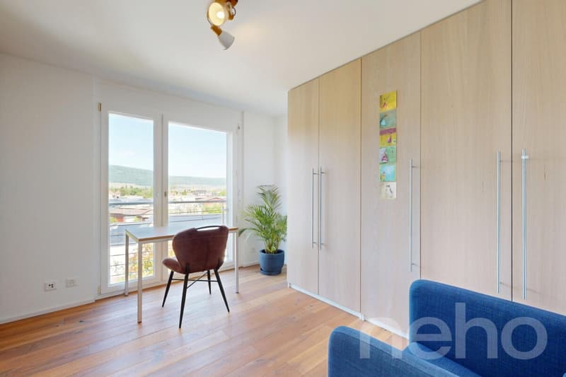 Top maintained 5.5-room single-family home with beautiful garden in 8213 Neunkirch (10)