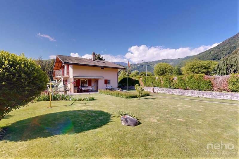 Splendid family villa in Bex: unsuspected space and potential! (2)