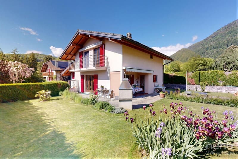 Splendid family villa in Bex: unsuspected space and potential! (3)