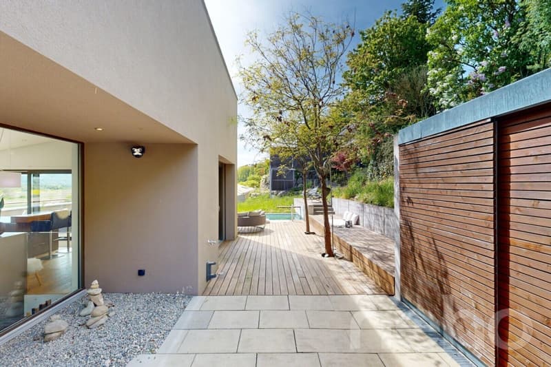 6.5-Room Architectural House of the Extra Class in Hüntwangen (12)