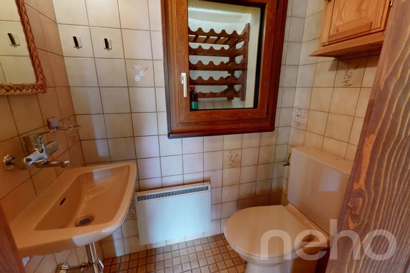 Exclusive: Charming 3-bedroom chalet in excellent condition (10)