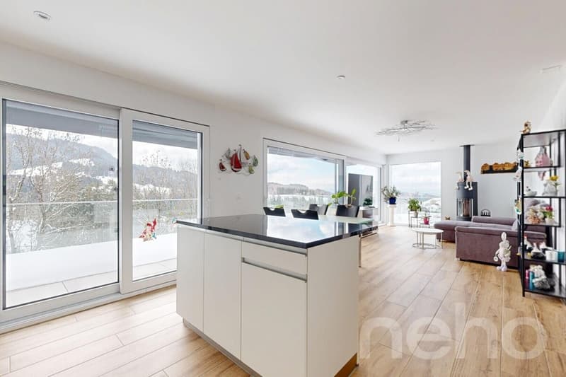 Living with a view - stylish terrace apartment in Plasselb (12)