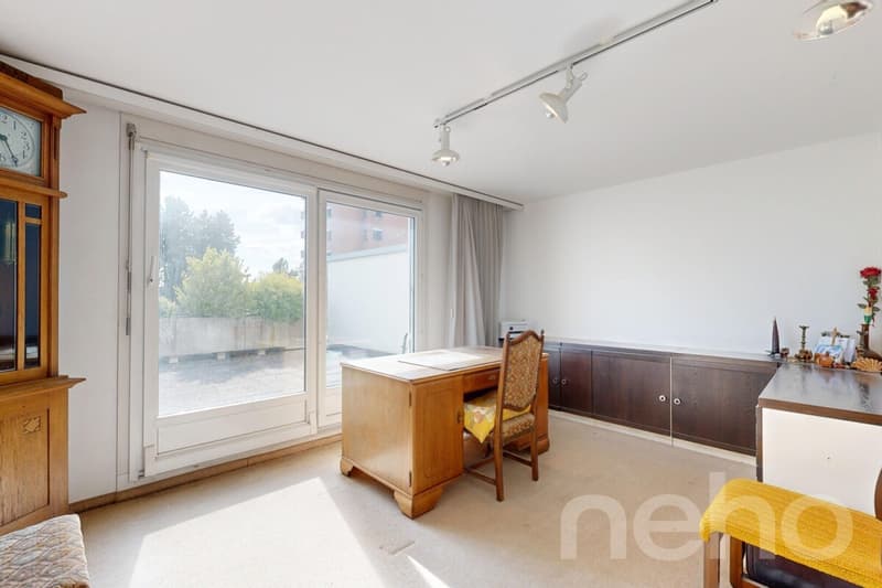 Charming semi-detached house with sunny garden in Unterengstringen (7)