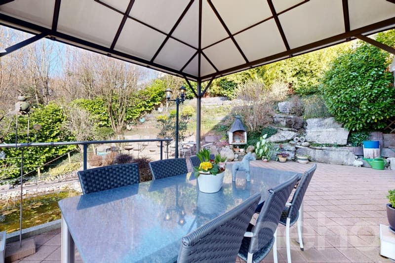 Dream home with a far-reaching view and versatile usage possibilities (2)